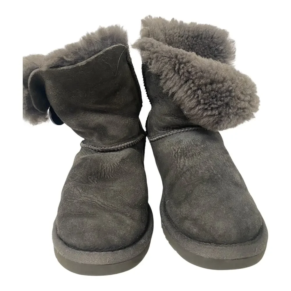 UGG Australia Bailey Button Gray Sheepskin Shearling Pull-On Ankle Boots US 5
